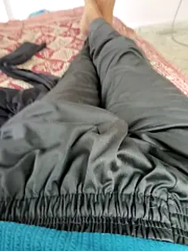 Snapshot of DesiAnita3693 chatting on 11-20-25, 08:03 DesiAnita3693 online show from 11-20-25, 08:03