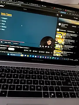 Snapshot of DesiAnita3693 chatting on 12-17-25, 10:21 DesiAnita3693 online show from 12-17-25, 10:21