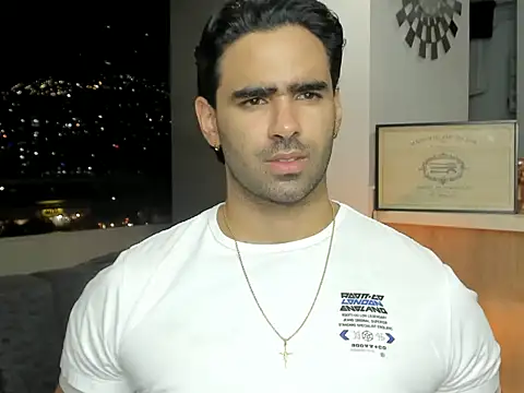 Snapshot of Brad_Martin chatting on 12-04-25, 11:35 Brad Martin online show from 12-04-25, 11:35