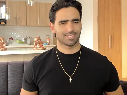 Snapshot of Brad_Martin chatting on 12-17-25, 08:04 Brad Martin online show from 12-17-25, 08:04