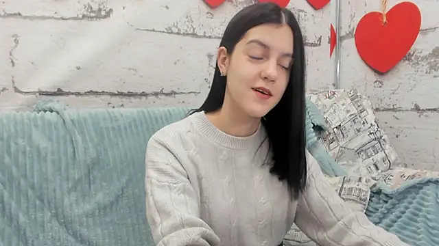 Lovely Audrey online show from 11-22-25, 01:26