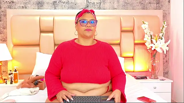 SelennaCooper online show from 01-12-26, 11:48