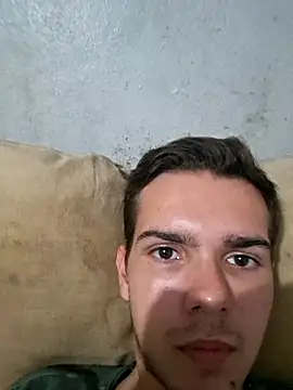 Snapshot of alancardoso19 chatting on 11-16-25, 05:13 alancardoso19 online show from 11-16-25, 05:13