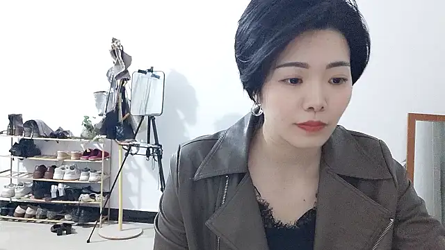 adele8731 online show from 01-15-26, 03:38