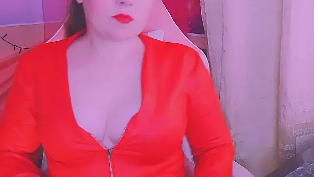 Snapshot of BESTLOLA chatting on 05-16-26, 10:36 BESTLOLA online show from 05-16-26, 10:36