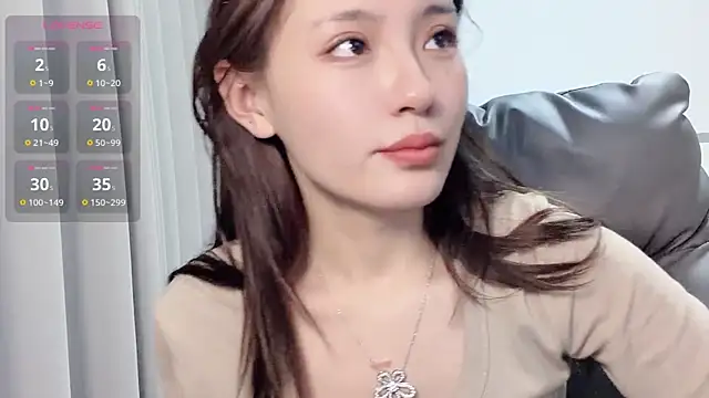 Snapshot of H-2005 chatting on 03-13-26, 10:38 H-2005 online show from 03-13-26, 10:38