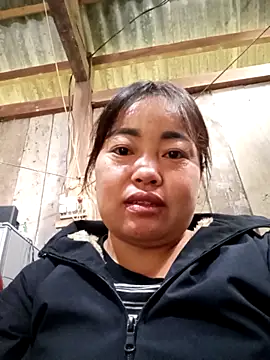 Rose-rose1234 online show from 11-17-25, 12:49