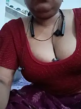 Snapshot of Menka_cut34 chatting on 05-29-26, 07:17 Menka cut34 online show from 05-29-26, 07:17