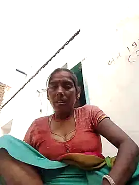 Snapshot of Xx_savita chatting on 06-14-26, 02:35 Xx savita online show from 06-14-26, 02:35