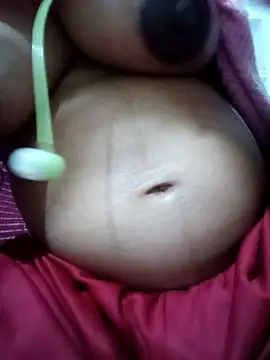 Anushasharma89 online show from 11-24-25, 01:44