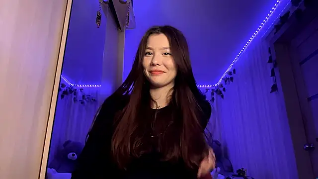 CutieSlim online show from 11-28-25, 02:09