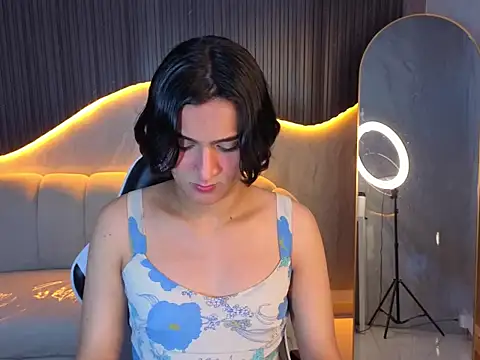 zoe tp online show from 03-02-26, 07:54