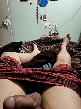 hunterr1593 online show from 02-25-26, 05:22