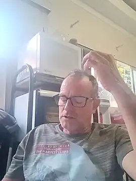 nard53 online show from 12-18-25, 09:04