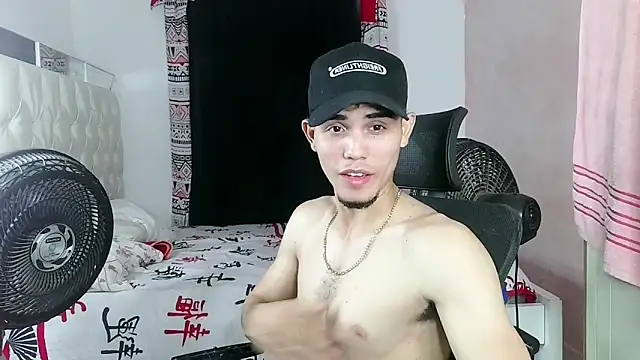 MischievousDuo online show from 12-03-25, 05:59