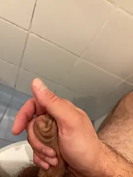 marc8876 online show from 11-17-25, 10:04