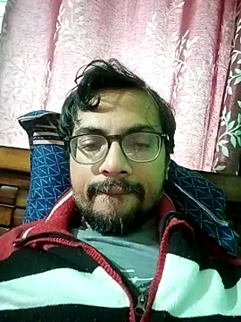 Snapshot of Rajkinky2028 chatting on 11-30-25, 09:35 Rajkinky2028 online show from 11-30-25, 09:35