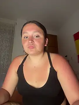 SulaySpain online show from 07-25-26, 02:03