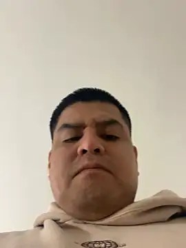 Snapshot of Pelotas2000 chatting on 01-15-26, 05:27 Pelotas2000 online show from 01-15-26, 05:27