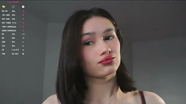 SoftLuna online show from 11-28-25, 06:38