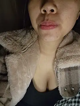 Xiu-L online show from 12-05-25, 03:15