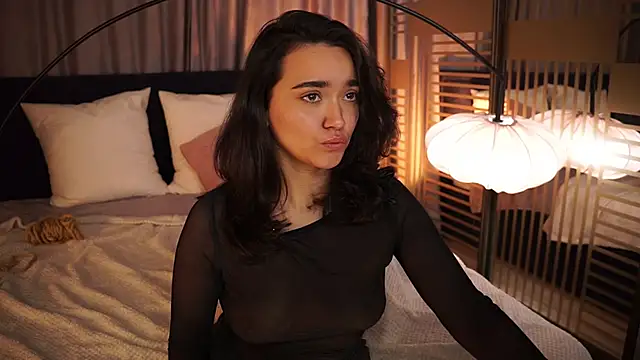 Snapshot of Shadow_Lotus chatting on 12-02-25, 03:18 Shadow Lotus online show from 12-02-25, 03:18