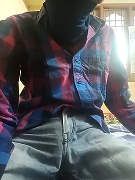 Snapshot of Shadow_Guy chatting on 11-26-25, 10:38 Shadow Guy online show from 11-26-25, 10:38