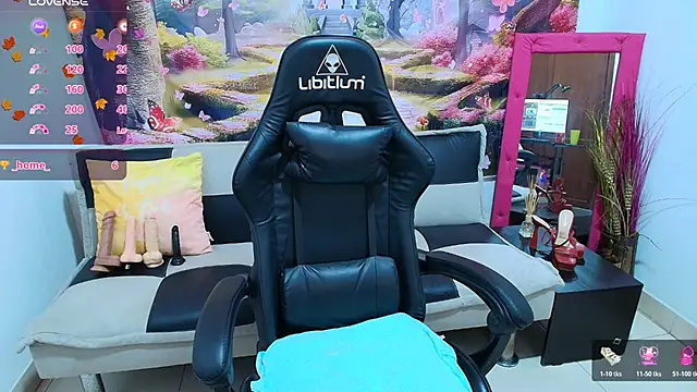 Snapshot of dakotasexywomen chatting on 12-05-25, 06:26 dakotasexywomen online show from 12-05-25, 06:26