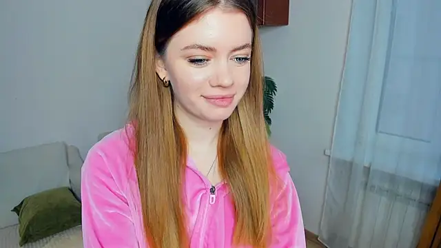 AngelesBenitz online show from 12-22-25, 06:54