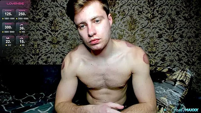 Maxhornyblondieman online show from 03-12-26, 09:21