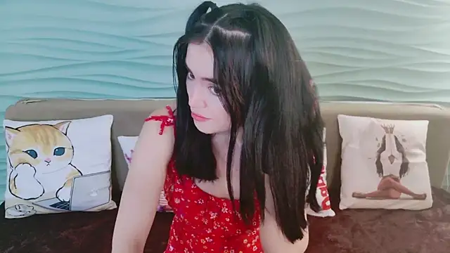 Snapshot of SexyEileen- chatting on 11-23-25, 10:37 SexyEileen- online show from 11-23-25, 10:37