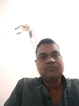 Snapshot of Sagarnp chatting on 11-25-25, 12:43 Sagarnp online show from 11-25-25, 12:43