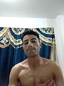 noah77  online show from 11-22-25, 04:33