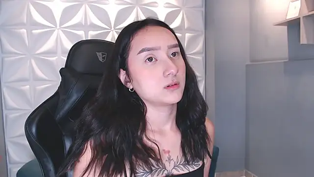 HorneyyQueen online show from 11-24-25, 12:16