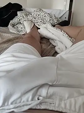 berkkderlerr online show from 04-18-26, 09:02