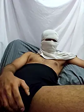 Chiplikk6009 online show from 11-22-25, 08:52