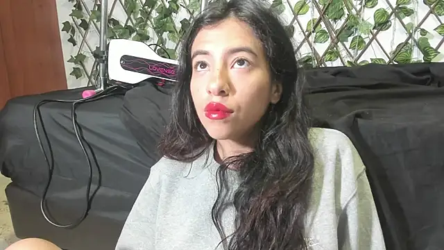 LittlePeach  online show from 03-23-26, 11:14