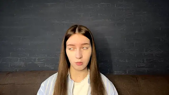 CindaWinn online show from 11-19-25, 08:03