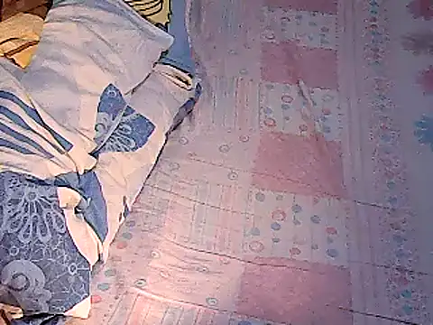 Snapshot of TsLibra chatting on 04-07-26, 07:36 TsLibra online show from 04-07-26, 07:36