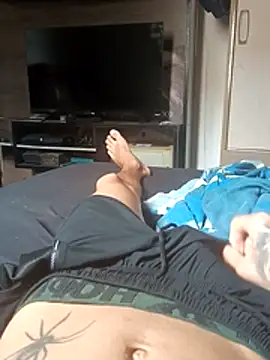 Snapshot of vinitatuado chatting on 11-17-25, 05:08 vinitatuado online show from 11-17-25, 05:08