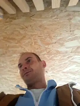 Snapshot of Tomus38 chatting on 11-30-25, 01:59 Tomus38 online show from 11-30-25, 01:59