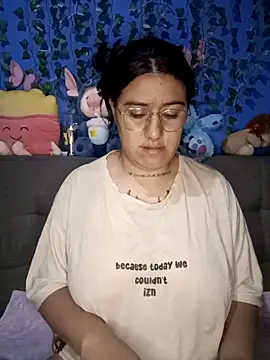 Snapshot of Mailly_Gabby chatting on 11-29-25, 12:13 Mailly Gabby online show from 11-29-25, 12:13