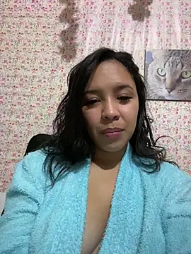 Esmerald 1111 online show from 11-22-25, 10:58