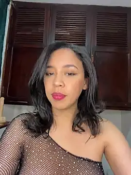 Esmerald 1111 online show from 03-19-26, 10:08