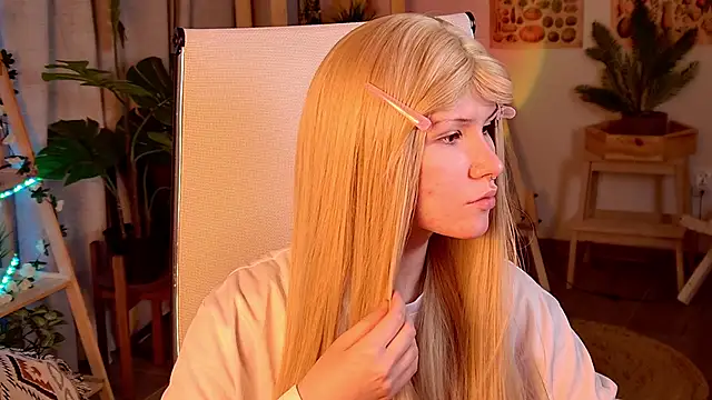 RickiOwens online show from 01-19-26, 04:49