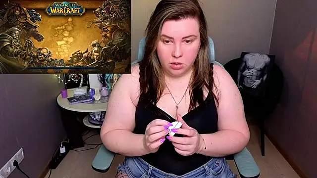 Valerry  online show from 11-18-25, 09:47