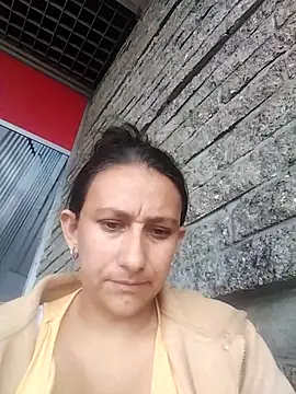 Mikela 19 online show from 12-21-25, 07:10