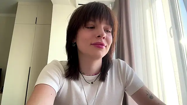 LollySimes online show from 11-26-25, 09:21