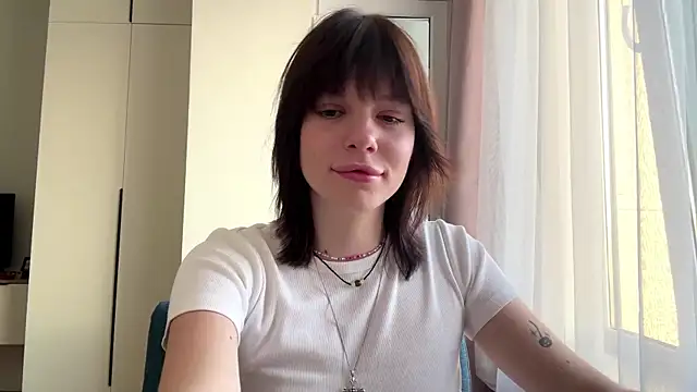 LollySimes online show from 11-28-25, 09:56