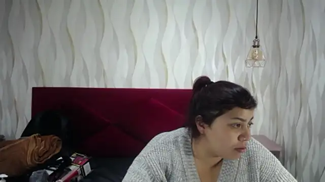 danna garza online show from 01-16-26, 05:33